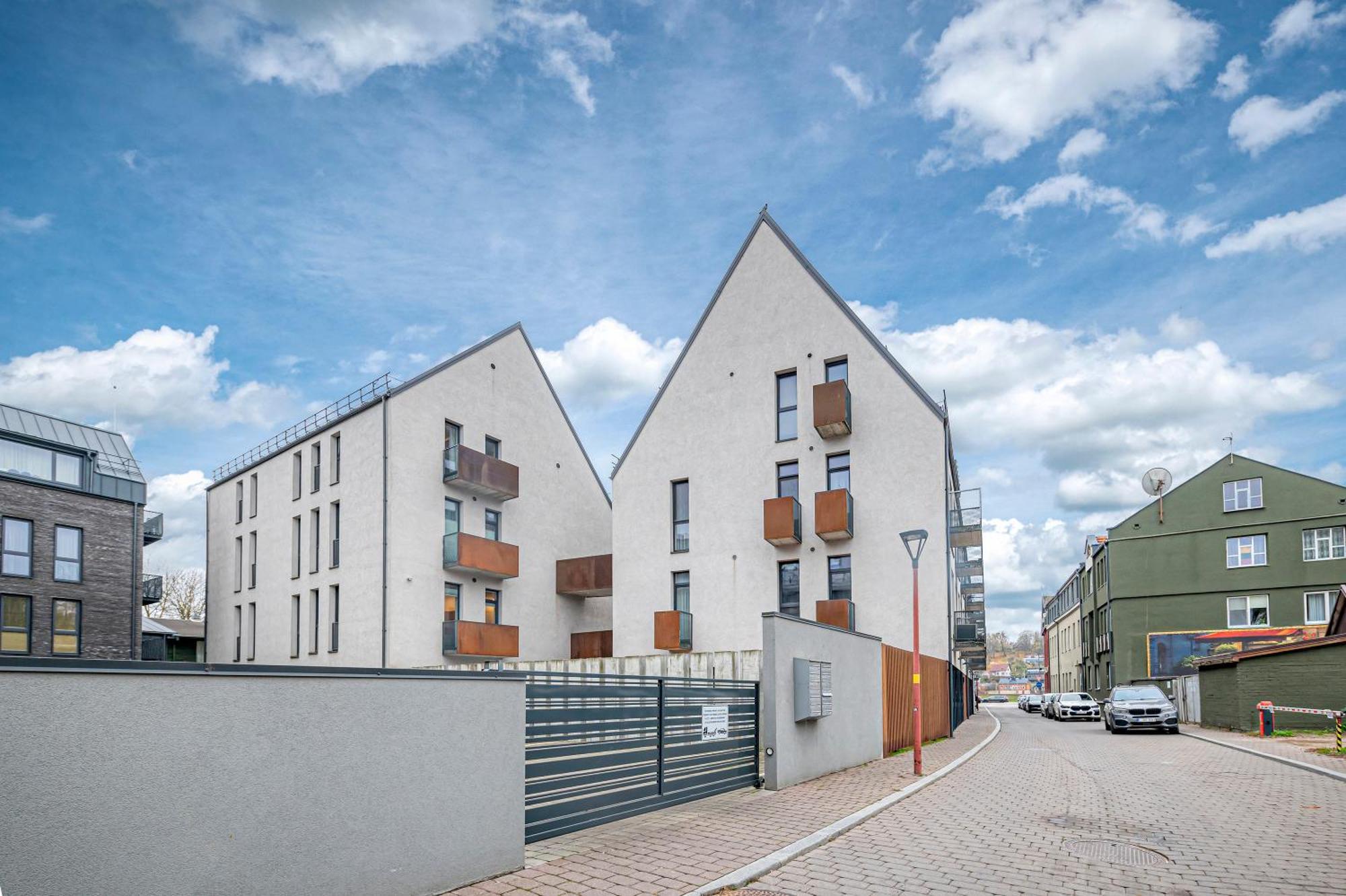 Brand New Studio In Old Town By Hostlovers Kaunas Dış mekan fotoğraf